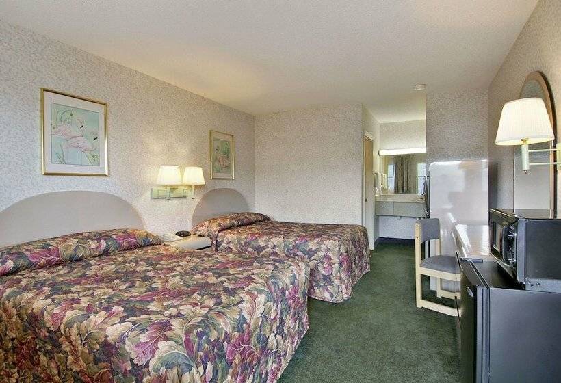 חדר סטנדרט שתי מיטות זוגיות, Days Inn By Wyndham Cartersville