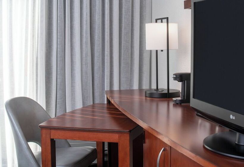 اتاق استاندارد با 2 تخت دوبل, Courtyard By Marriott Dulles Airport Herndon/reston