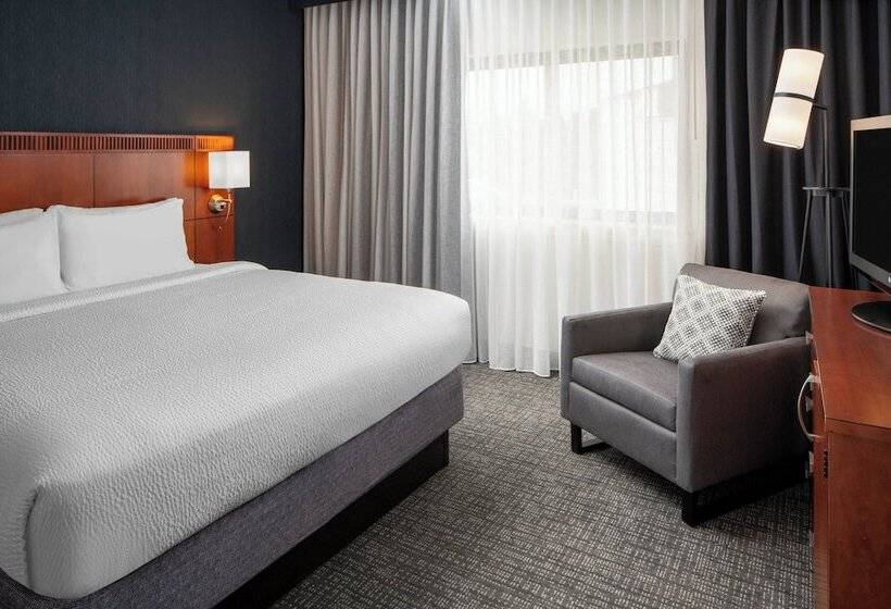 سوییت, Courtyard By Marriott Dulles Airport Herndon/reston