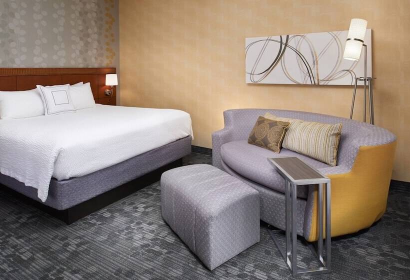 سوییت, Courtyard By Marriott Lexington North