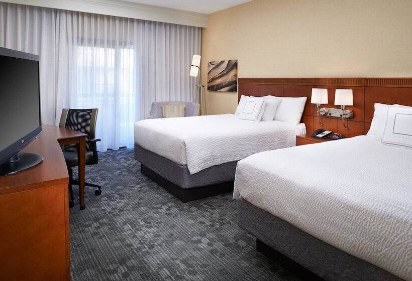 سوییت, Courtyard By Marriott Lexington North