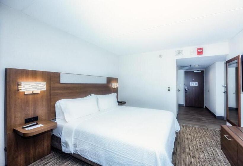 스탠다드 룸 킹사이즈 침대, Holiday Inn Express Boston Saugus, An Ihg