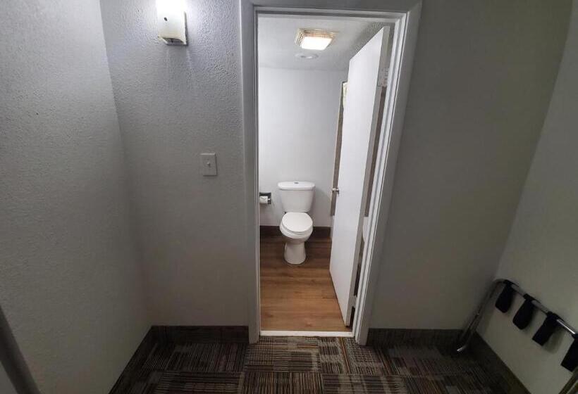 Standard Værelse King Size Seng, Royal Inn