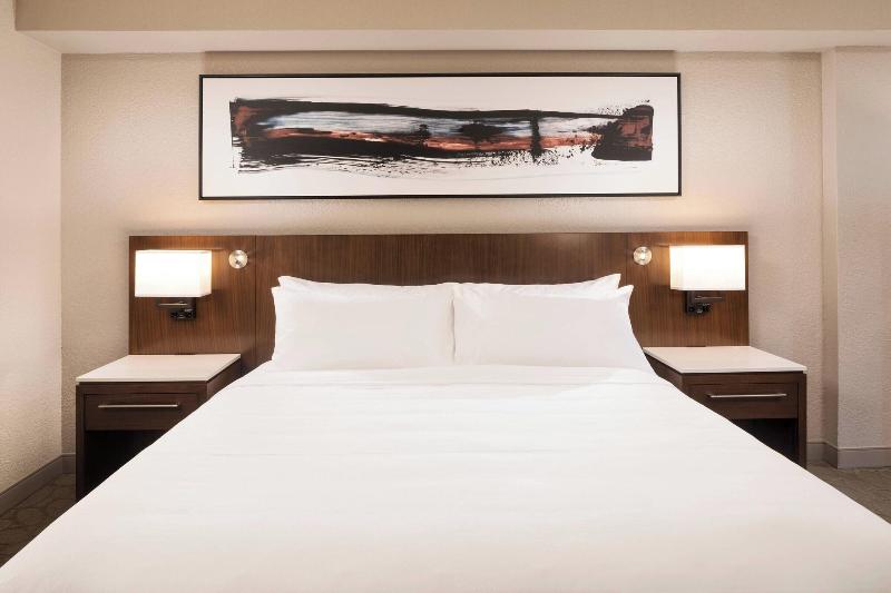 Стандартный Номер Кровать Кинг, Delta Hotels By Marriott Minneapolis Northeast