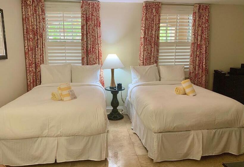 クイーンサイズベッドのスタンダードルーム, Beachside Resort & Residences