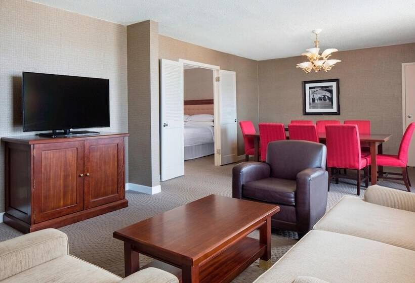 Люкс, Sheraton Harrisburg Hershey