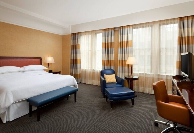 Chambre Club, The Gunter Hotel San Antonio Riverwalk