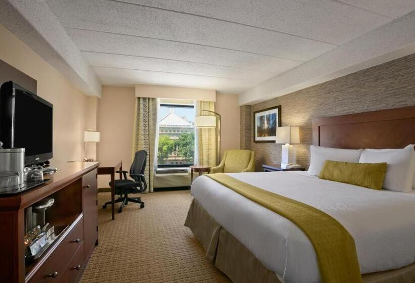 اتاق استاندارد با تخت بزرگ, Courtyard By Marriott Pittsburgh University Center