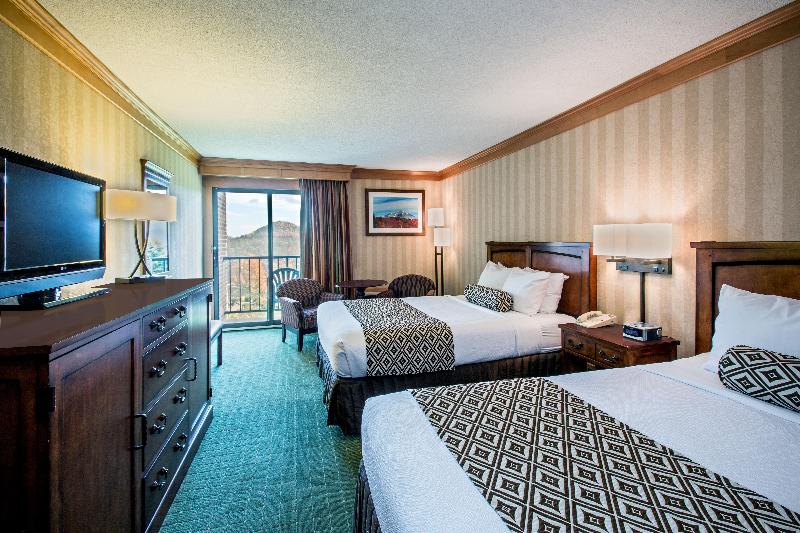 Номер Стандарт Вид на Озеро, Crowne Plaza Lake Placid, An Ihg
