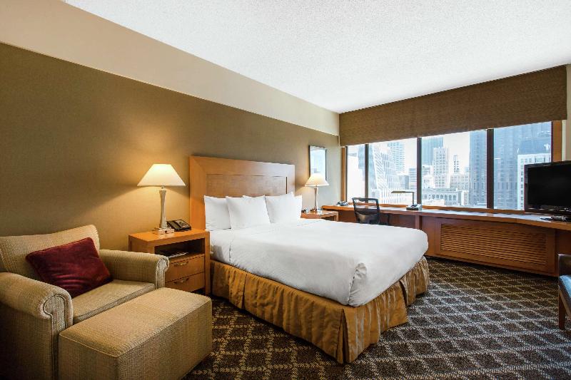 اتاق استاندارد با تخت بزرگ, Hilton San Francisco Financial District
