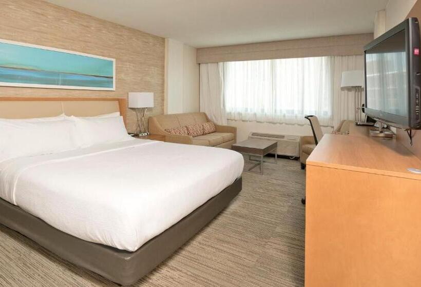 اتاق استاندارد با تخت بزرگ, Holiday Inn Washington Central/white House, An Ihg