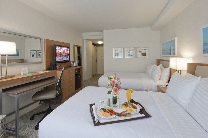 اتاق استاندارد با 2 تخت دوبل, Holiday Inn Washington Central/white House, An Ihg