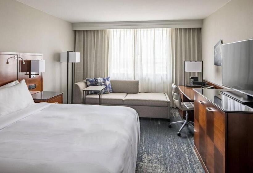 اتاق استاندارد با تخت بزرگ برای معلولان, Richmond Marriott