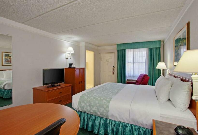 Стандартный Номер Кровать Кинг, Super 8 By Wyndham San Bernardino