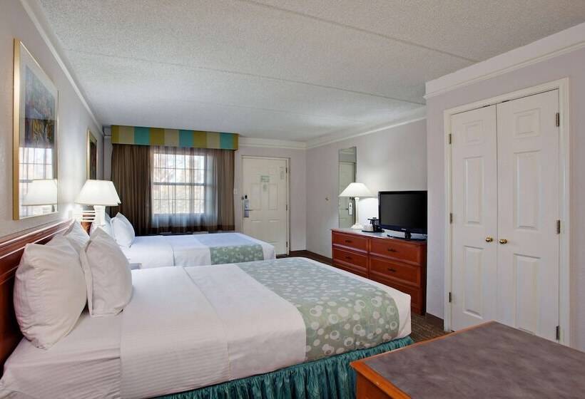 Номер Премиум, Super 8 By Wyndham San Bernardino