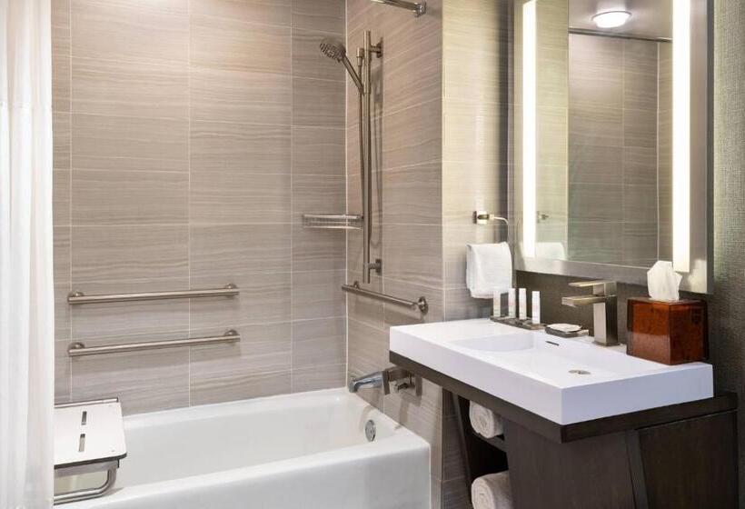 Люкс Кровать Кинг, Sawgrass Marriott Golf Resort & Spa