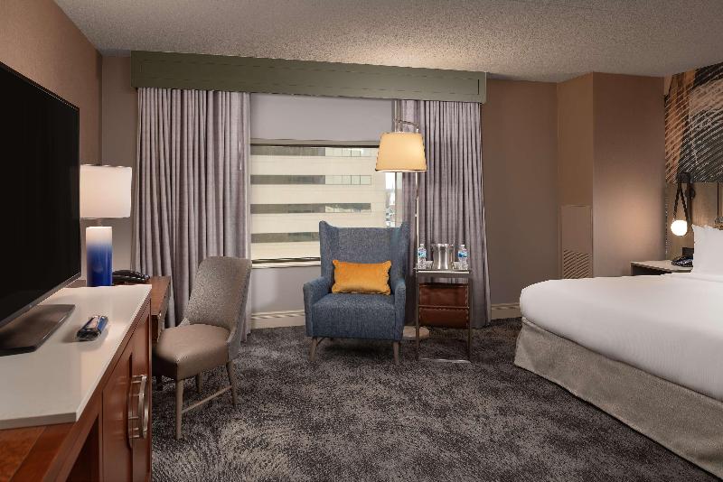 اتاق استاندارد با تخت بزرگ, Hilton Lexington/downtown