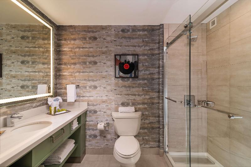 اتاق اجرایی با تخت بزرگ, Hilton Lexington/downtown
