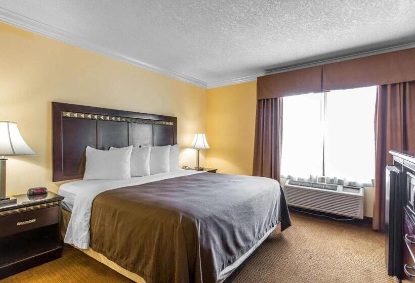 스위트 킹사이즈 침대, Quality Inn & Suites Bell Gardenslos Angeles
