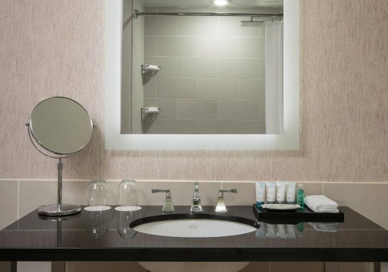 Полулюкс Кровать Кинг, The Westin Tysons Corner