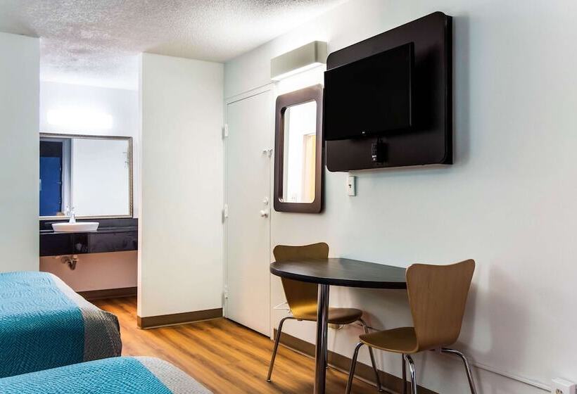Номер Стандарт 2 Двуспальные Кровати, Motel 6 Lagrange Ga