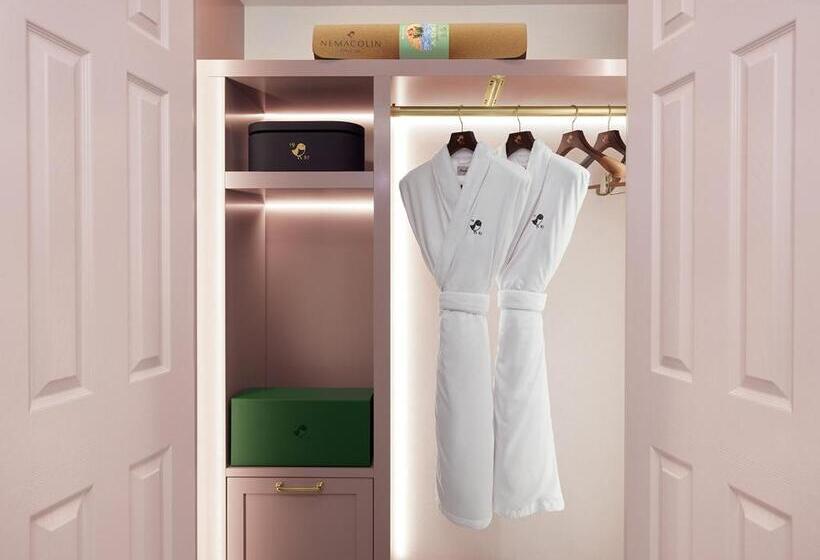 带大床的套房, Nemacolin