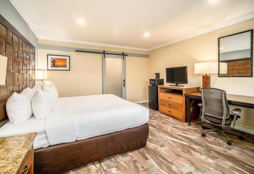 Стандартный Номер Кровать Кинг, The Buena Park Hotel & Suites