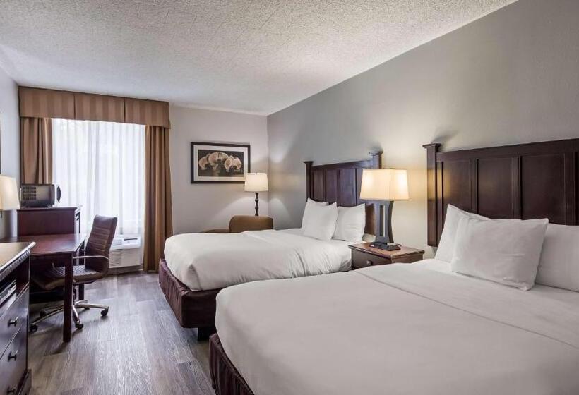 장애인을 위한 스탠다드 룸, Best Western Paramus Hotel & Suites