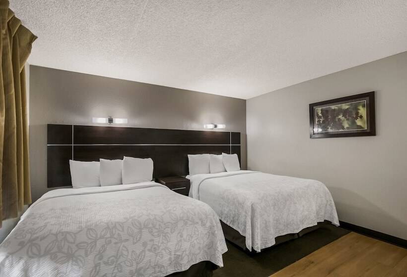 חדר פרמיום, Red Roof Inn Plus+ & Suites Knoxville West Cedar Bluff