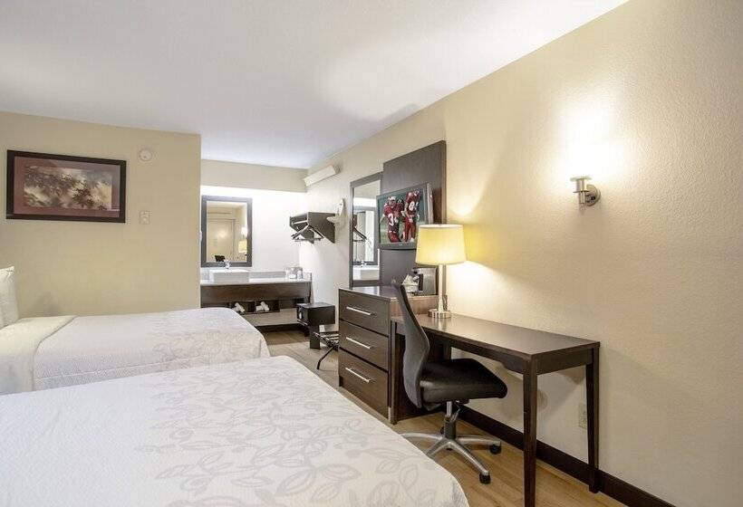 اتاق لوکس, Red Roof Inn Plus+ Pittsburgh South   Airport