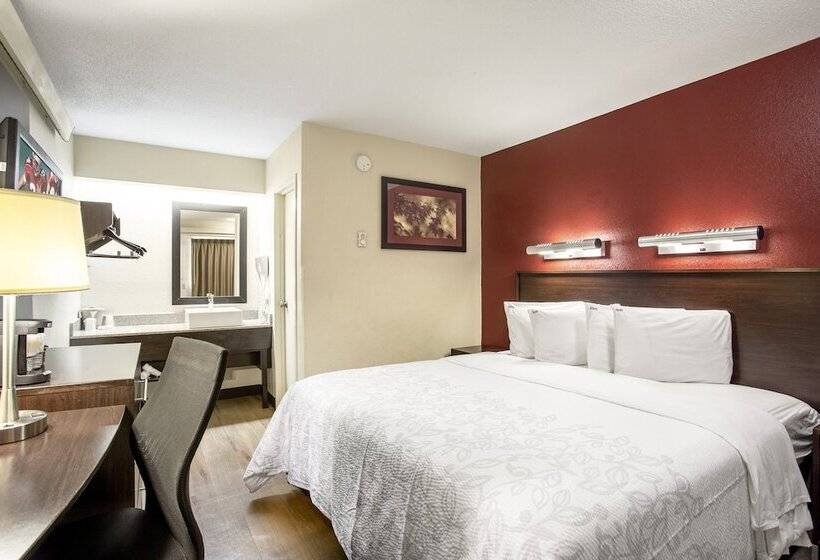 اتاق استاندارد برای معلولان, Red Roof Inn Plus+ Pittsburgh South   Airport