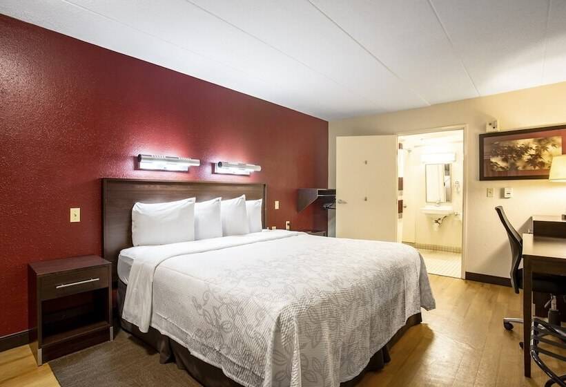 اتاق پرمیوم, Red Roof Inn Plus+ Pittsburgh South   Airport