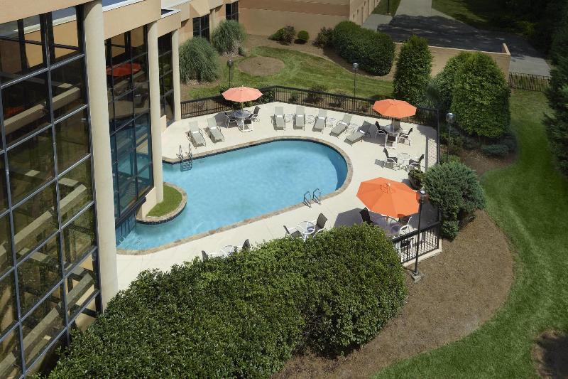 اتاق لوکس, Sheraton Charlotte Airport