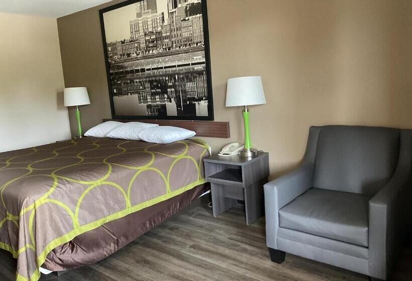 Camera Standard Letto King Accessibile ai persone con mobilità ridotta, Super 8 By Wyndham Chattanooga/east Ridge