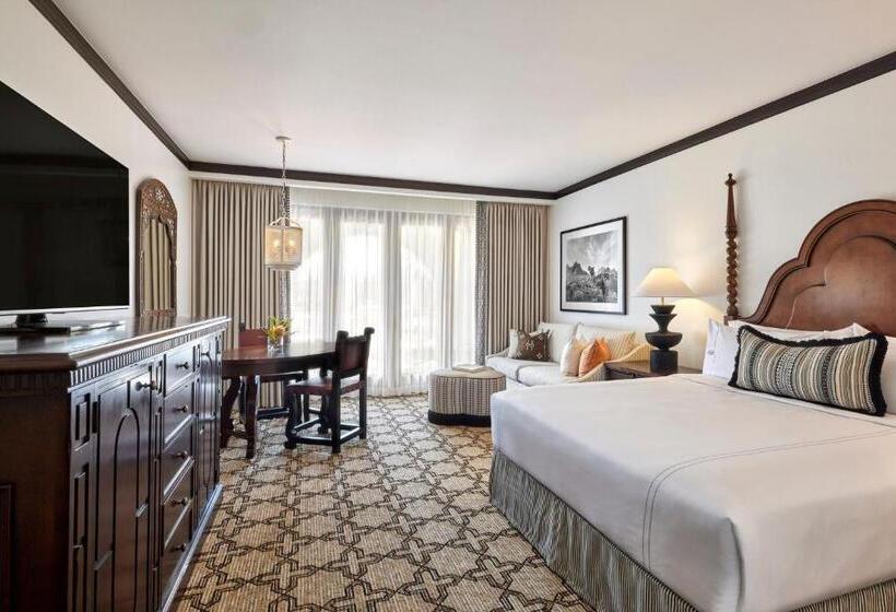 اتاق استاندارد با تخت بزرگ برای معلولان, Omni Scottsdale Resort & Spa At Montelucia