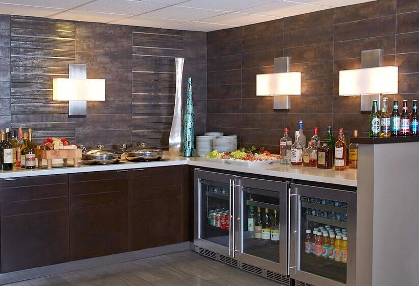 Клубный номер с видом, Renaissance Atlanta Waverly Hotel & Convention Center