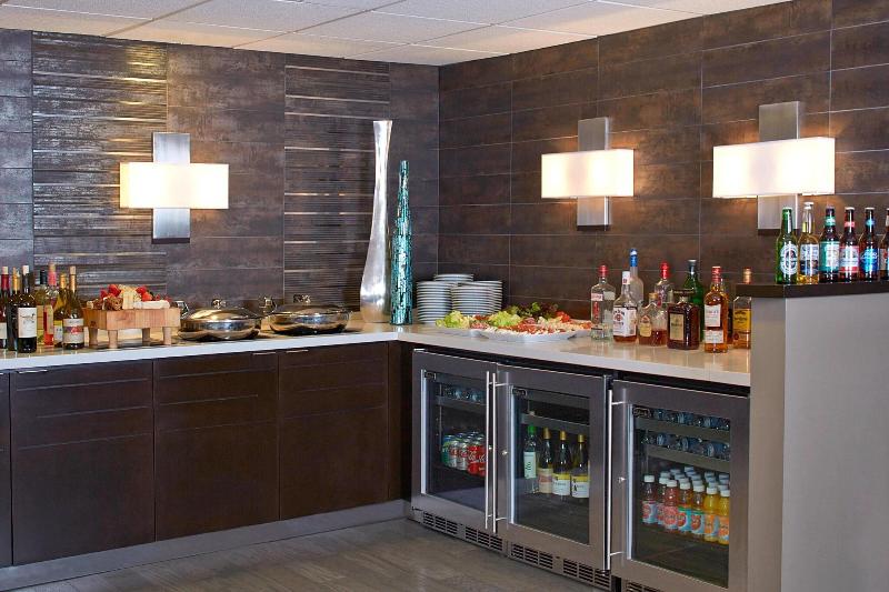 Номер Клуб, Renaissance Atlanta Waverly Hotel & Convention Center
