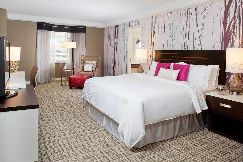 Номер Клуб, Renaissance Atlanta Waverly Hotel & Convention Center