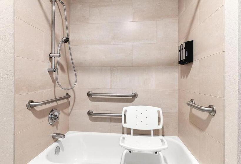 Люкс Адаптированный для Инвалидов, Columbia River Hotel, Ascend Hotel Collection