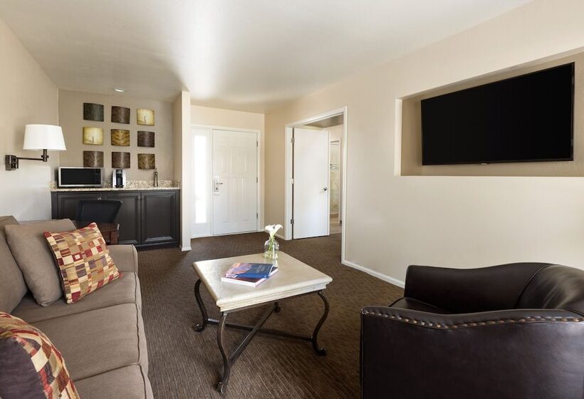 سوییت, The Scottsdale Plaza Resort & Villas