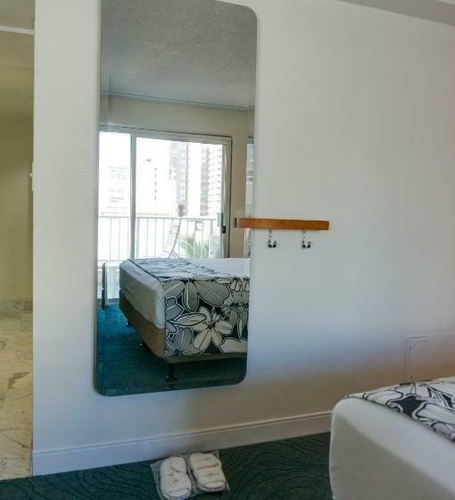 سوییت جونیور, Oasis Hotel Waikiki