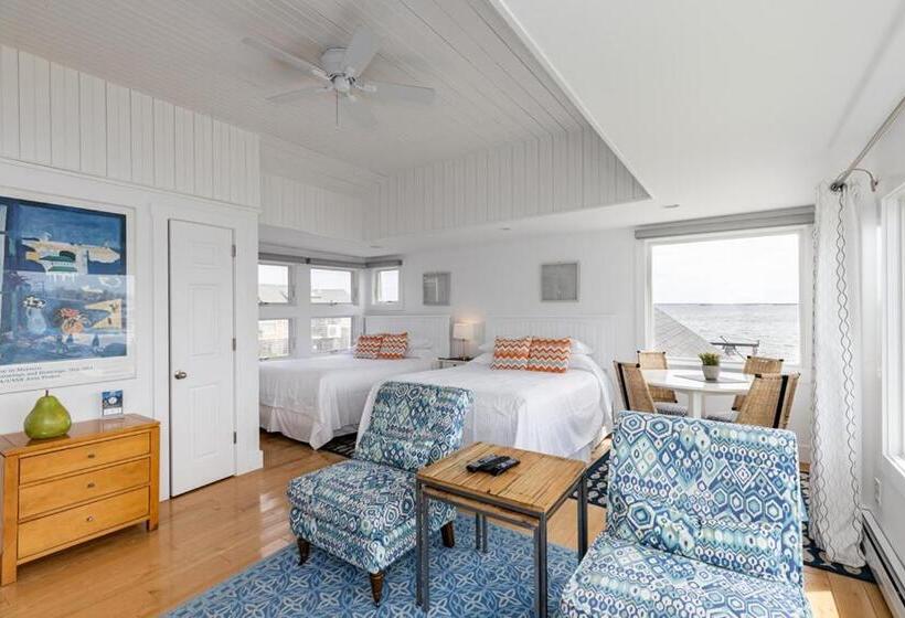 Люкс Deluxe Вид на Море, The Masthead Resort