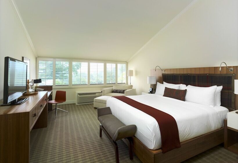 اتاق لوکس با تخت بزرگ, Topnotch Resort
