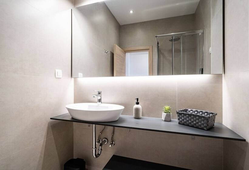 آپارتمان 1 خوابه با تراس, Bacan Serviced Apartments