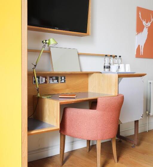Семейный Номер, Cairn Hotel & Apartments