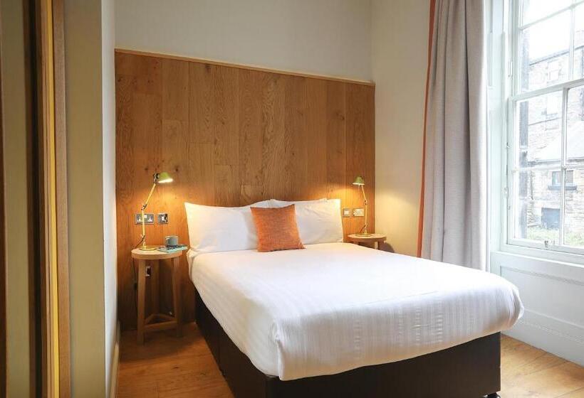 Номер Basic, Cairn Hotel & Apartments