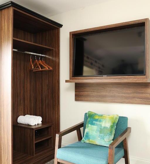 Номер Стандарт, Cairn Hotel & Apartments