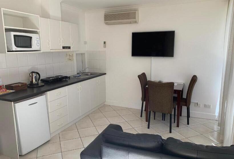 سوئیت 2 خوابه, Ensenada Motor Inn And Suites