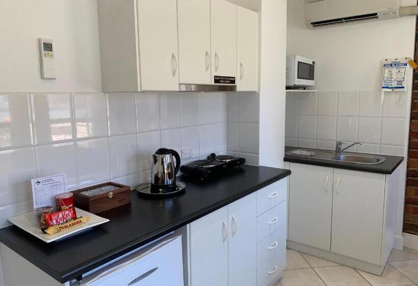 سوئیت 2 خوابه, Ensenada Motor Inn And Suites