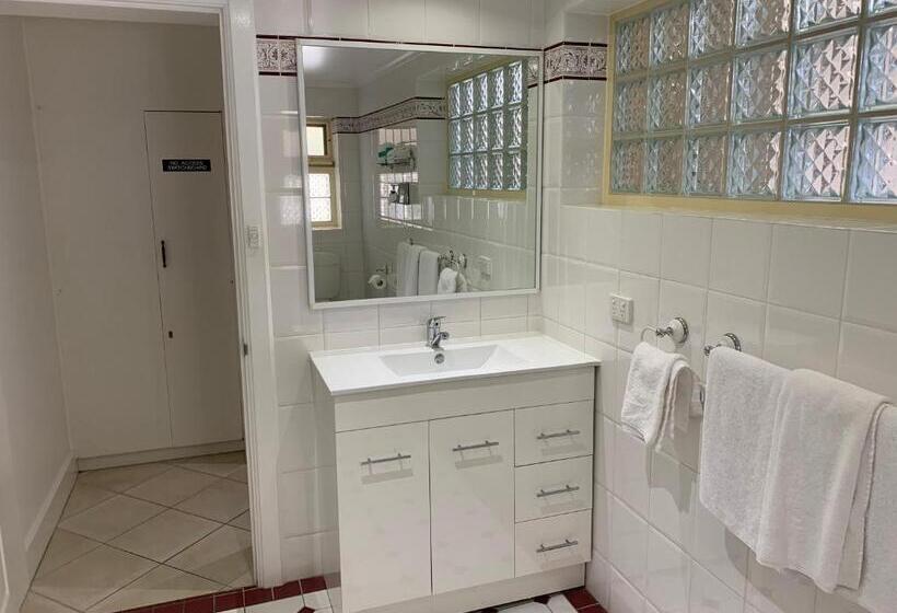 سوئیت 2 خوابه, Ensenada Motor Inn And Suites